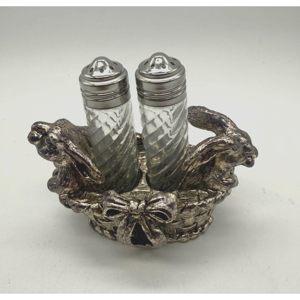 Arthur Court Bunny Rabbit Salt And Pepper Shaker Signed 1998 Metal Pewter Silver